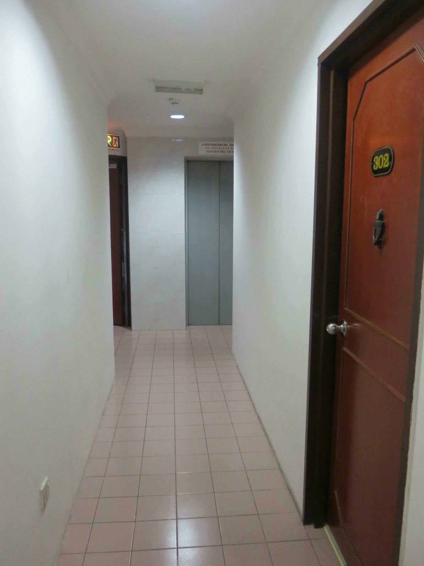 Wah May Hotel Kota Kinabalu Bagian luar foto